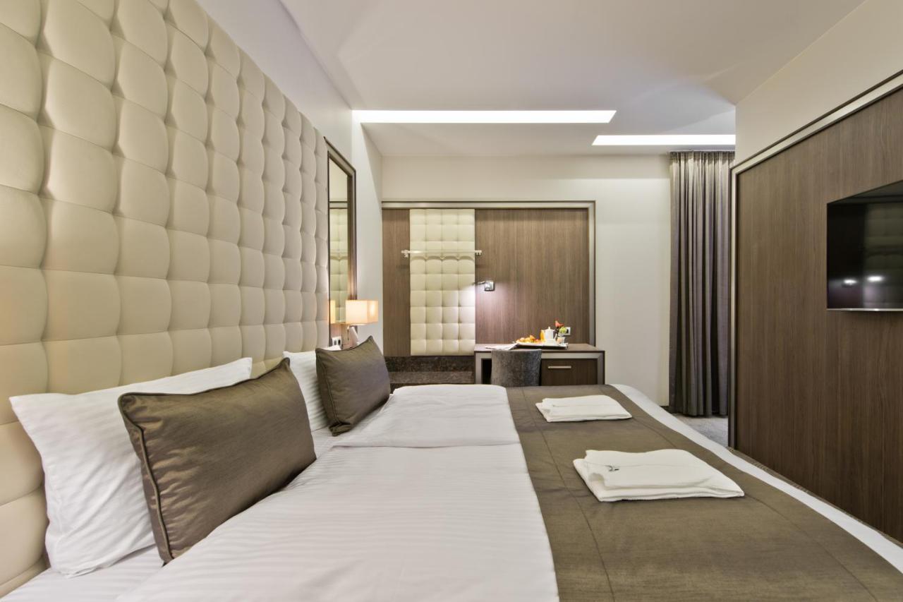 Congress Avenue Hotel VNO Exterior foto